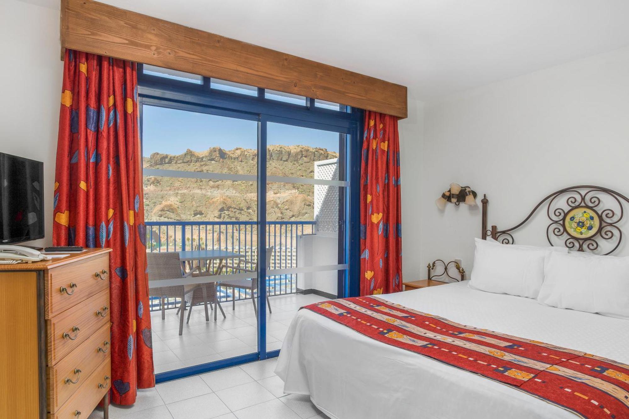 Club Cala Blanca Aparthotel Taurito Phòng bức ảnh